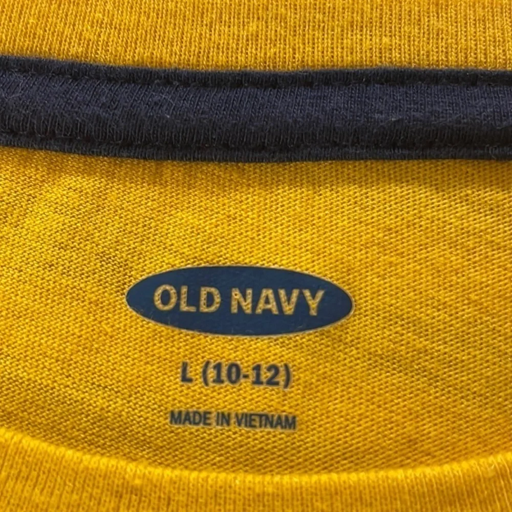 Old Navy Boy /Girl gold Tee Shirt / top, L (10-12)